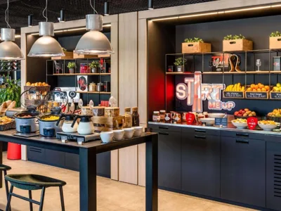 Ibis Barcelona Aeropuerto Viladecans — Foto 9