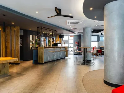 Ibis Barcelona Castelldefels — Foto 4