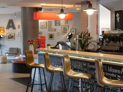 Ibis Barcelona Meridiana — photo 10