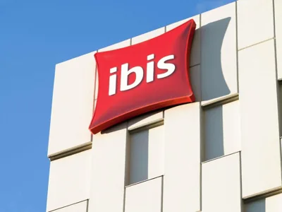 Ibis Barcelona Santa Coloma — foto 5