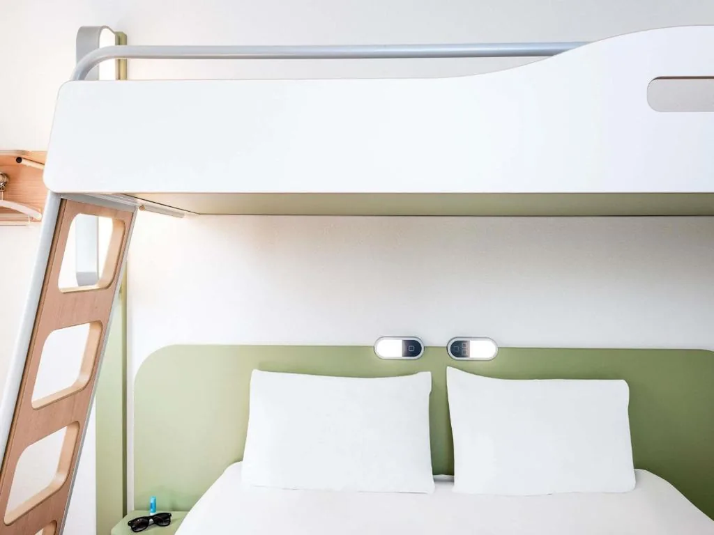 Tweepersoonskamer met eenpersoonsbed — Ibis Budget Bilbao Arrigorriaga