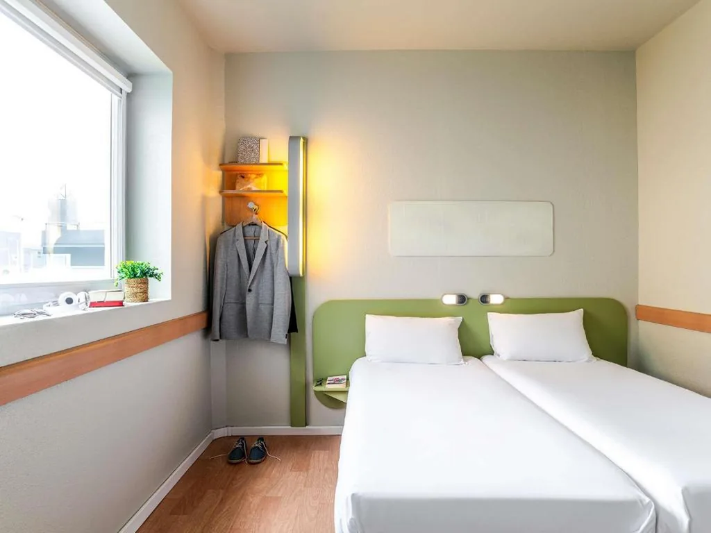Habitación Doble - 2 camas — Ibis Budget Bilbao Barakaldo