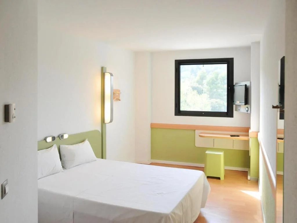 Quarto Duplo Standard — Ibis Budget Girona Costa Brava