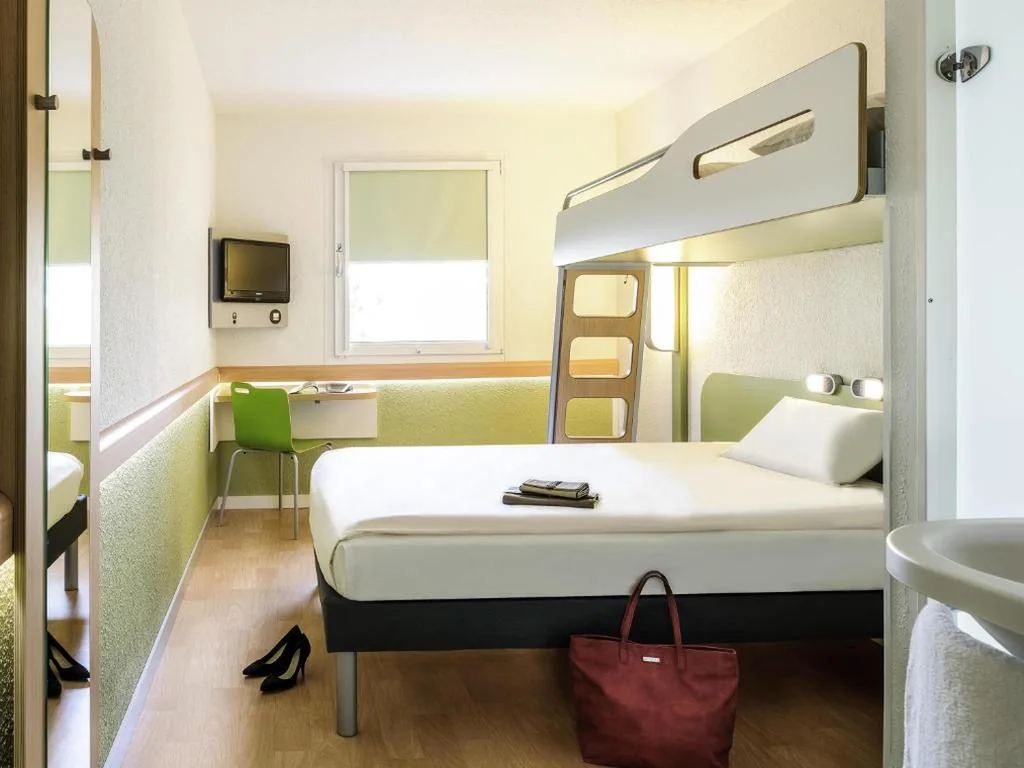 Standaard tweepersoonskamer — Ibis Budget Lleida