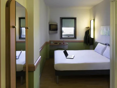 Ibis Budget Sevilla Aeropuerto — 写真 10