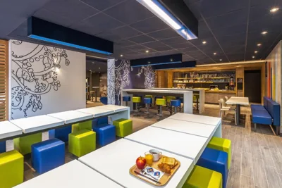 Ibis Budget Valencia Aeropuerto — Foto 4