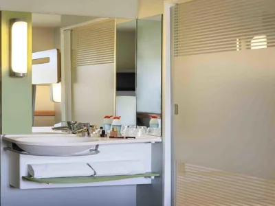 Ibis Budget Valencia Alcasser — Foto 3