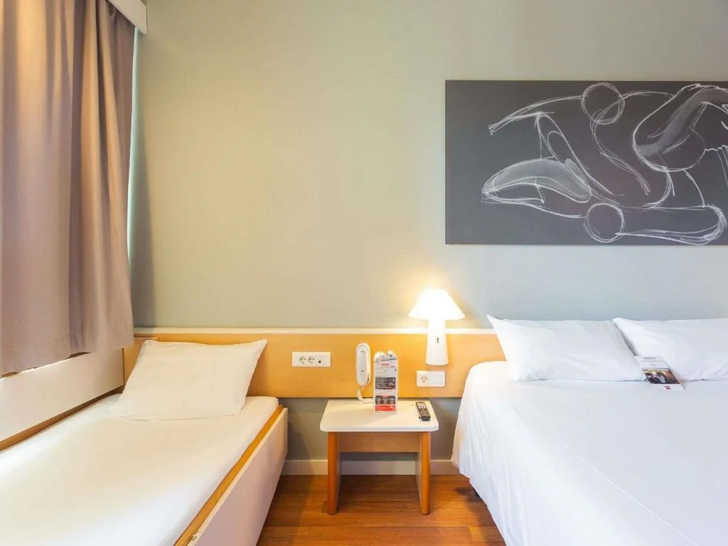 Habitación Familiar — Ibis Elche