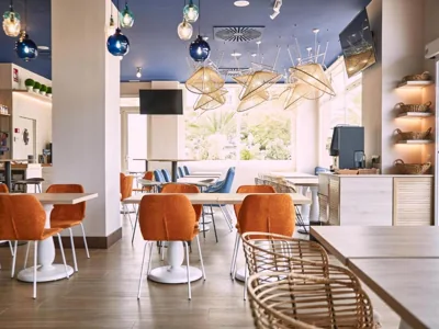 Ibis Elche — foto 4