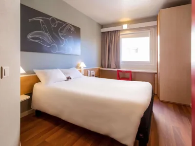 Ibis Elche — foto 7