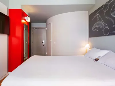 Ibis Elche — foto 11
