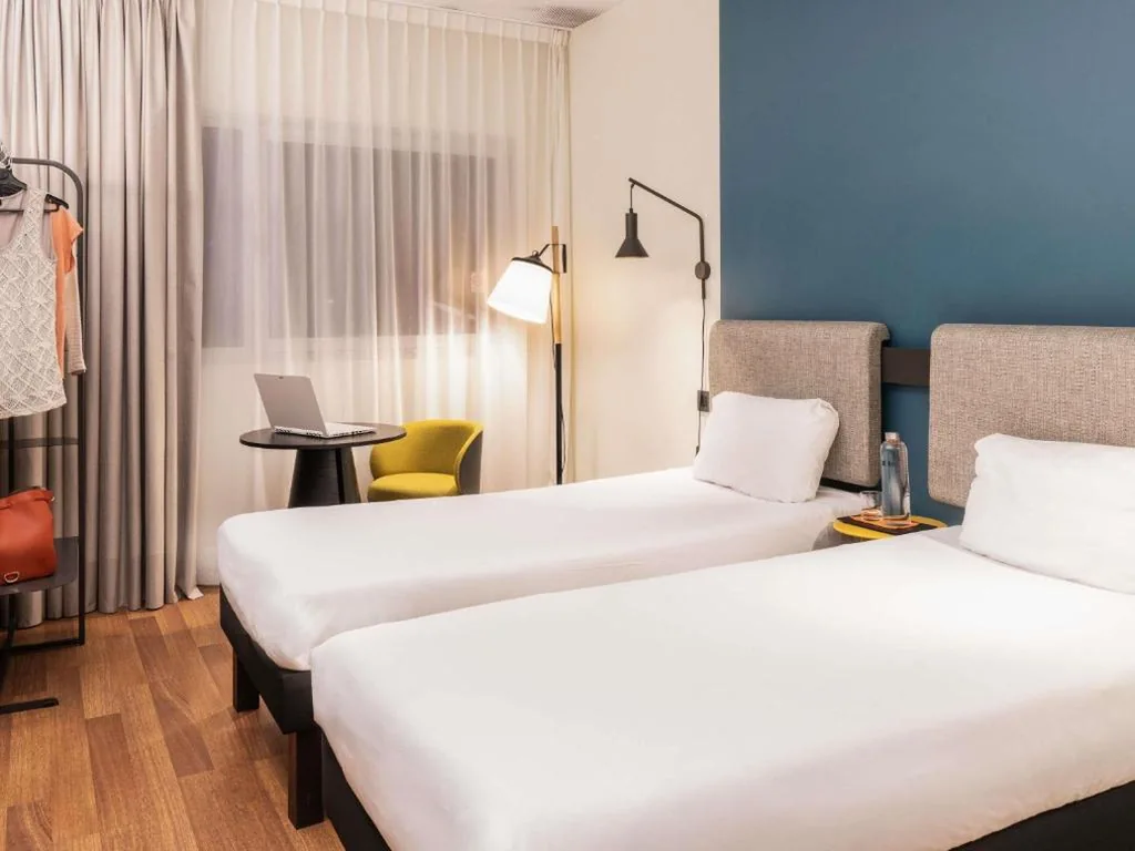 Quarto Duplo Superior - 2 camas — Ibis Madrid Aeropuerto Barajas