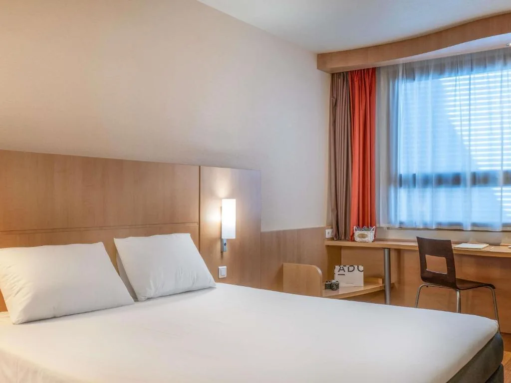 禁煙スタンダードダブルルーム — Ibis Madrid Centro las Ventas