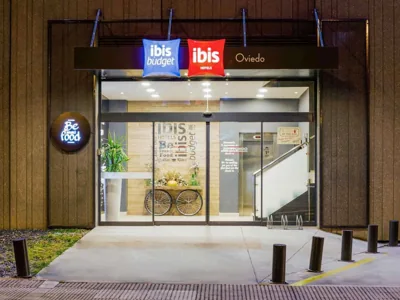 Ibis Oviedo — foto 2