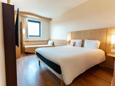 Ibis Ripollet — foto 7