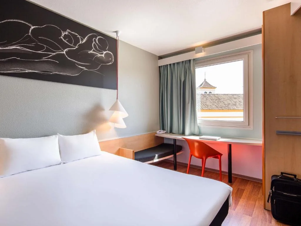 Habitación Doble — Ibis Sevilla