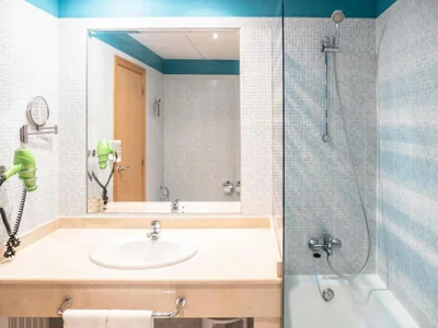 Ibis Styles A Coruna — foto 11