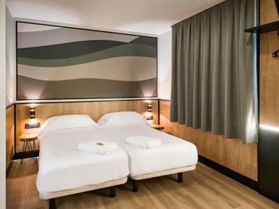 Ibis Styles Figueres Ronda — Foto 8
