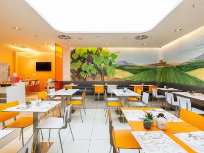 Ibis Styles Madrid Prado — foto 2