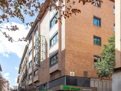 Ibis Styles Madrid Prado — foto 3