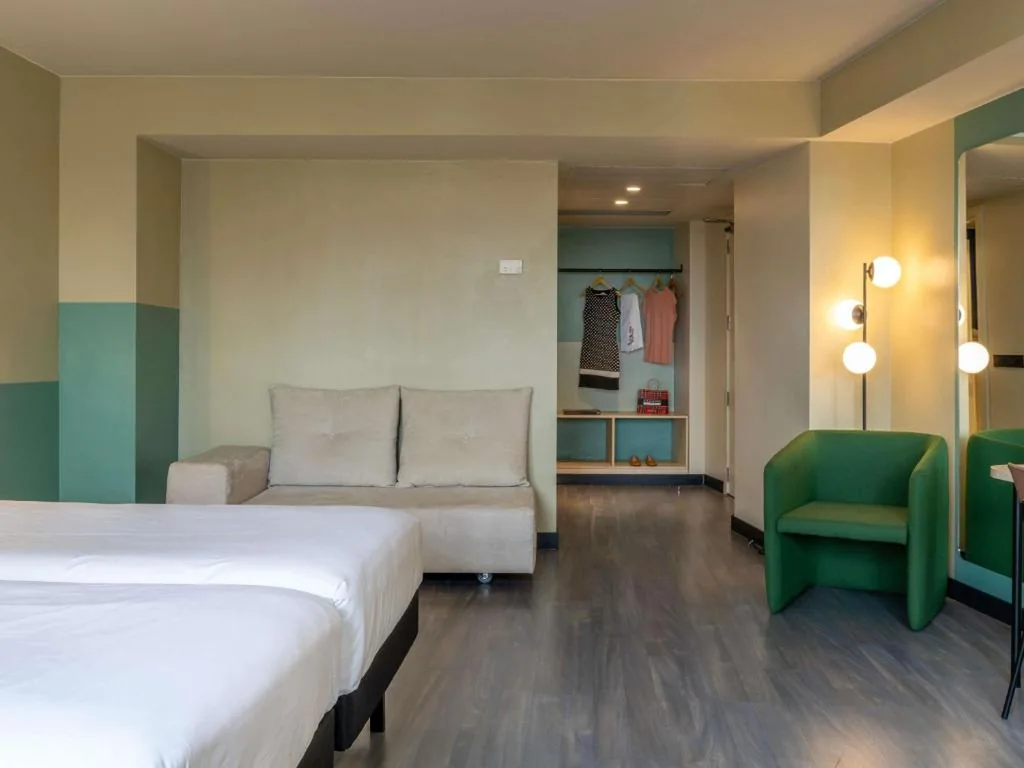 Quarto Quádruplo — Ibis Styles Zaragoza Centro