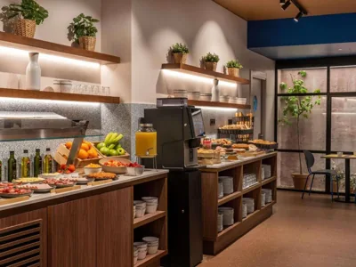 Ibis Styles Zaragoza Centro — foto 4