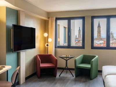 Ibis Styles Zaragoza Centro — foto 11