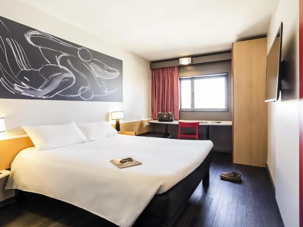 Tweepersoonskamer — Ibis Valencia Bonaire Aeropuerto