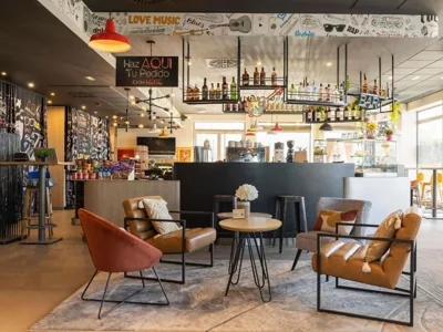 Ibis Valencia Bonaire Aeropuerto — foto 3