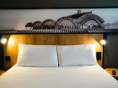 Ibis Valladolid — Foto 3