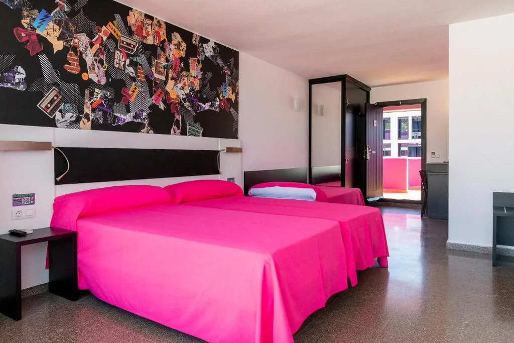 带露台的Rocks客房 — Ibiza Rocks Hotel - Adults Only