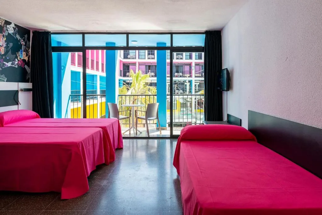 Rocks Pool Club — Ibiza Rocks Hotel - Adults Only