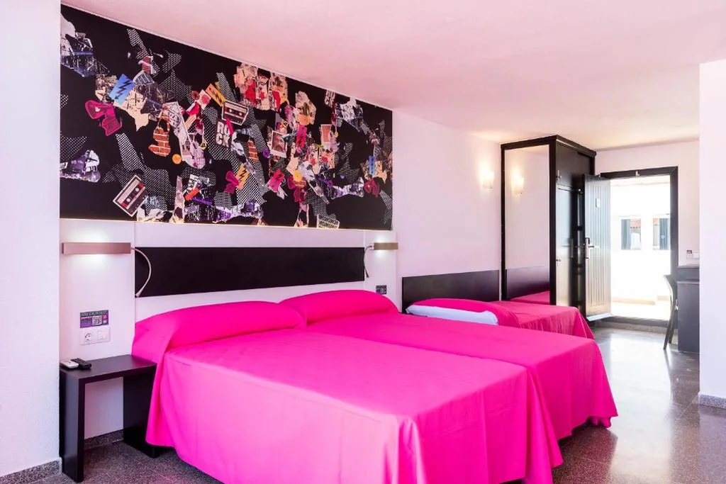 Rocks Pool Club Rooftop — Ibiza Rocks Hotel - Adults Only