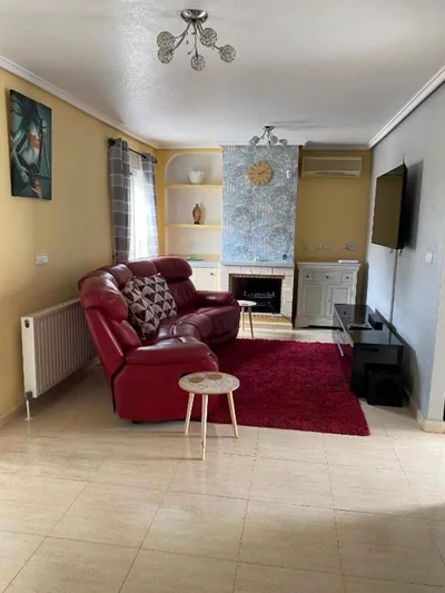 Ideal Location 3 Bed 3 Bath Villa With Pool On Camposol Sect B Close To Amenities — Foto 6