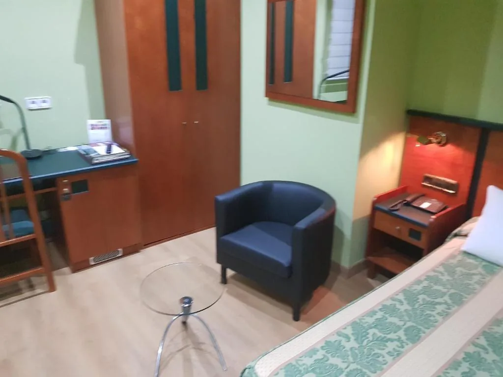 Habitación Doble - 1 o 2 camas — Idh Angel