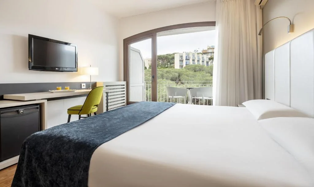 Doppelzimmer – 1 oder 2 Betten — Ilunion Caleta Park