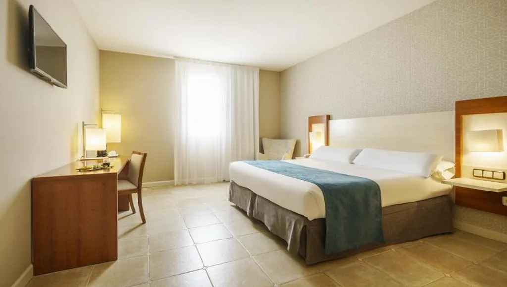 Quarto Duplo - 1 ou 2 camas — Ilunion Fuengirola