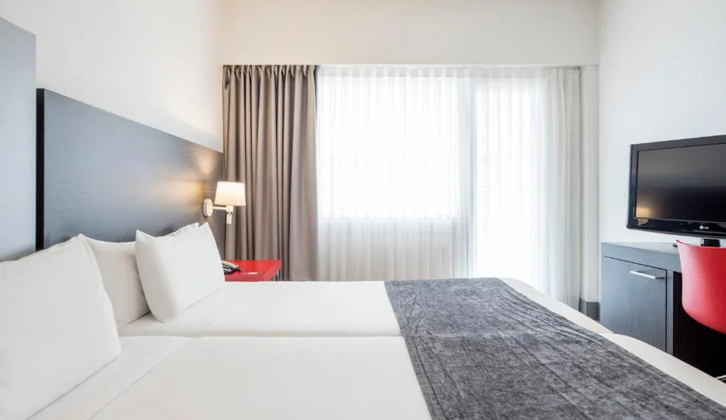 Habitación Doble Clásica - 1 o 2 camas — Ilunion Romareda