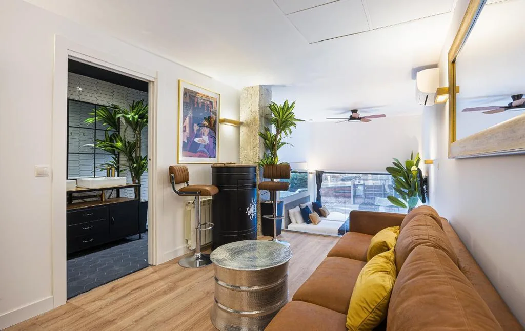 Appartamento — ºººIM La Latina-City Centre-WiFi-AC-SmartTVººº
