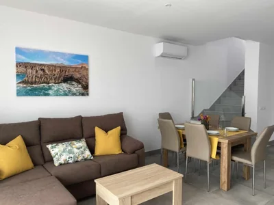 Imperdible, Villa con piscina y barbacoa — foto 5