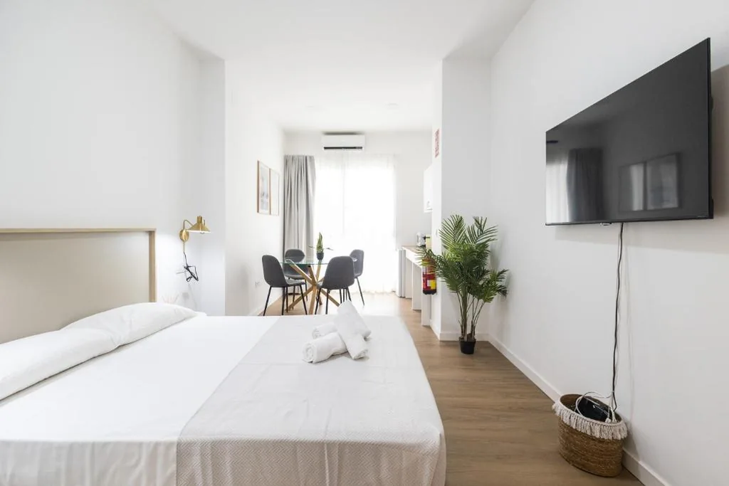Estudio - Adaptado para personas con movilidad reducida — Imprenta Sorolla by Concept