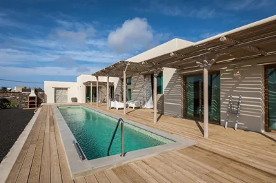 In Lajares Villa Take a swim in our 15m long pool — foto 10