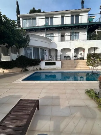 Independ room in villa with views 2 — foto 9