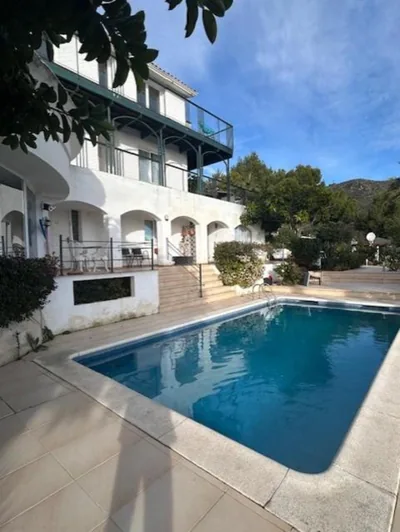 Independ room in villa with views 2 — foto 10
