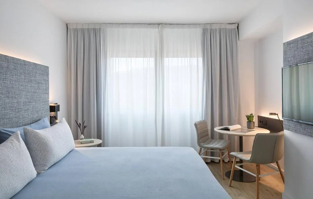 INNSIDE-kamer met extra ruimte — INNSiDE by Meliá Barcelona Apolo