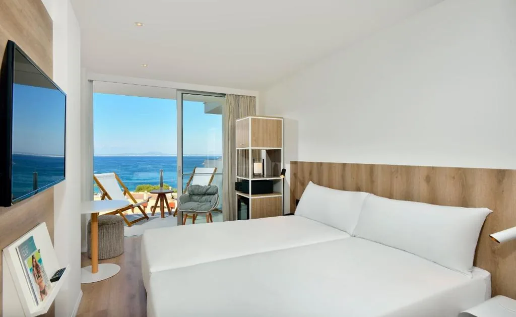Camera The Innside con vista sul mare — INNSiDE by Meliá Calviá Beach