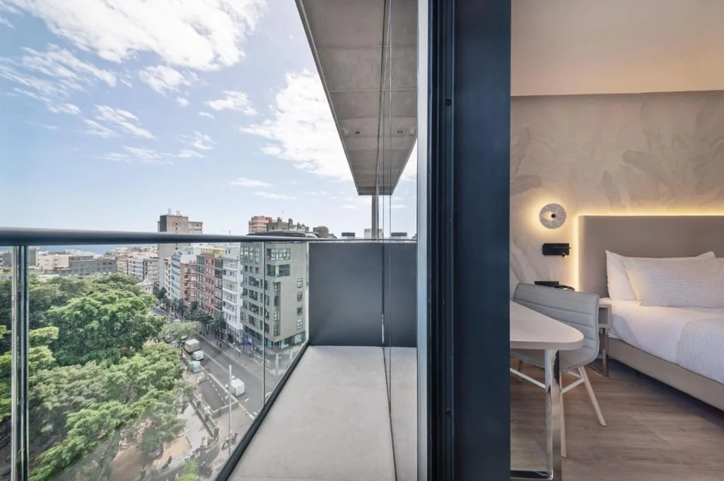 Quarto INNSIDE com varanda — INNSiDE by Meliá Tenerife Santa Cruz