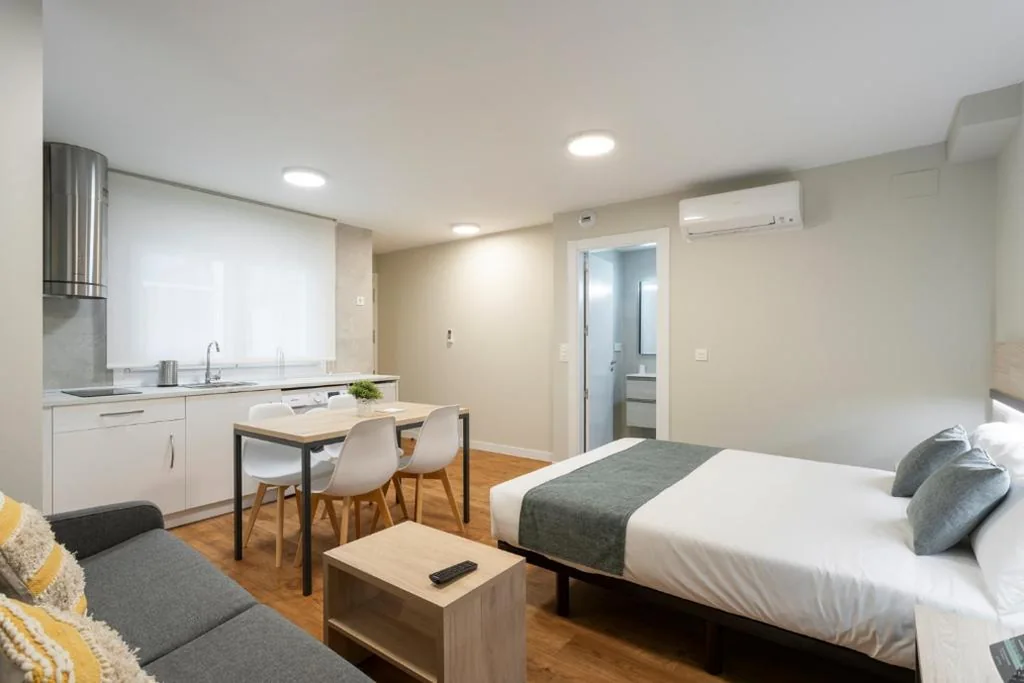 Estúdio Standard — InsideHome Palencia Catedral