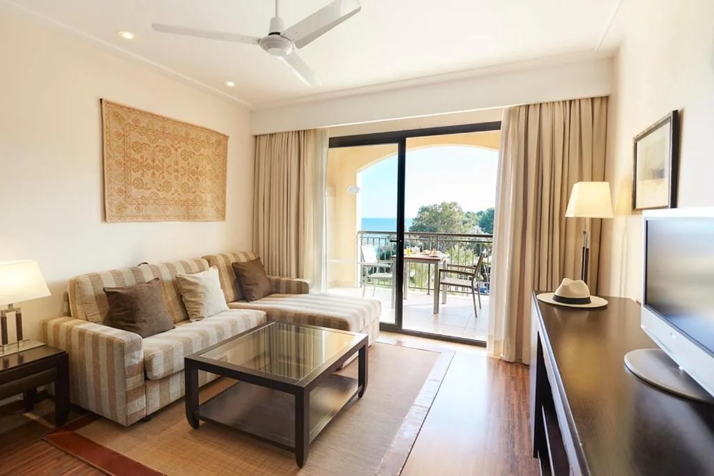Suite Junior con accesso alla spa — Insotel Fenicia Prestige Suites & Spa