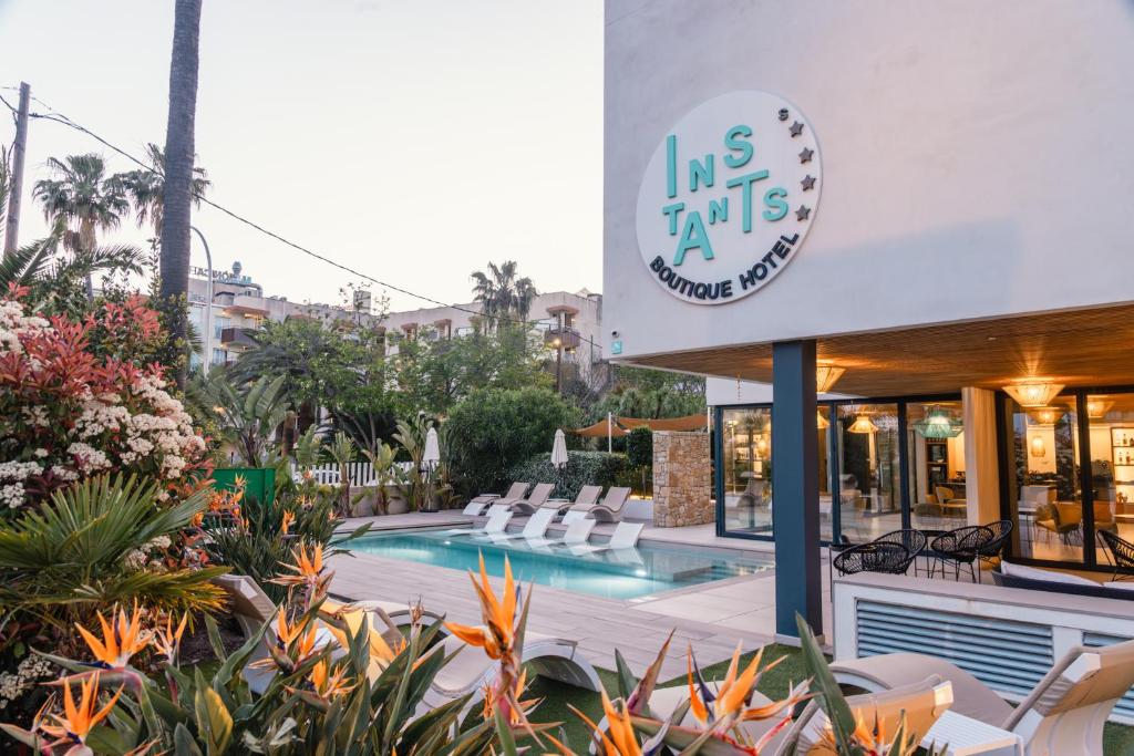 Instants Boutique Hotel